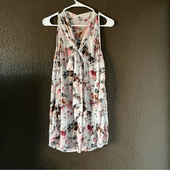 White Sheer Floral Tank Top with Tie on Neck, Size Large - Picture 1 of 6
